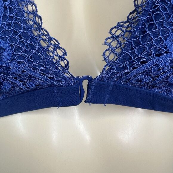 Victoria's Secret Front Close Lace Bralette Bra Size L Blue Body By Victoria - Picture 5 of 14